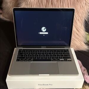 MacBook Pro 13-inch